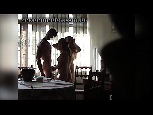 ❤️ Sexu-lagunek gizon erraldoi bat eta hirukote batera gonbidatzen dituzte berarekin ️ Porno fb %eu.naughtyhentai.ruan